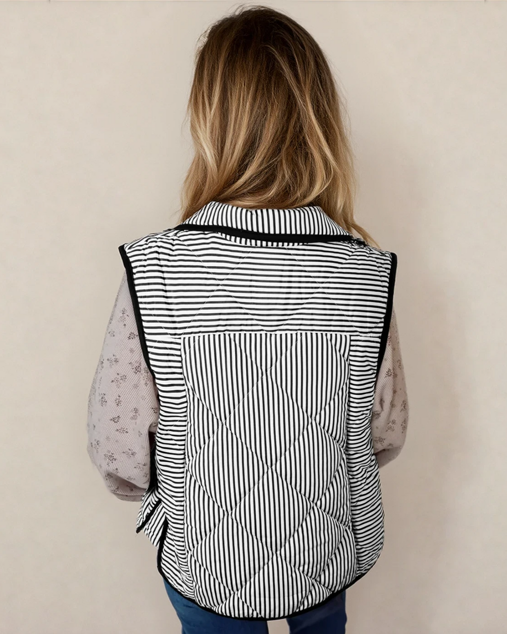 Skylar Striped Snap Button Scalloped Hem Winter Vest - Black